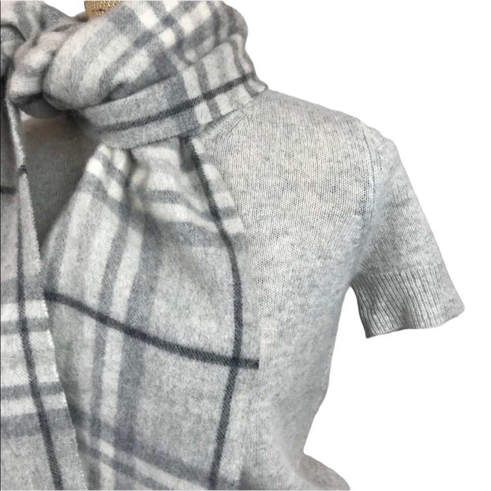 Edinburgh 100% Soft Cashmere Scarf Gray Plaid - Picture 3 of 10